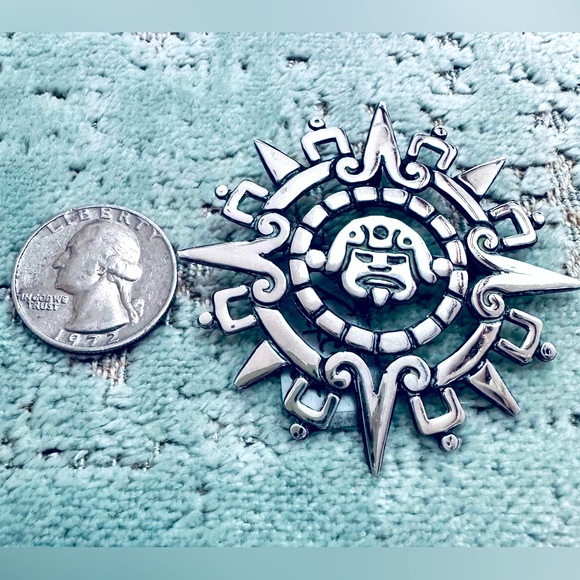 Vintage 925 Sterling silver Taxco Mexico Aztec sun circle pendant/brooch EUC - Picture 3 of 7